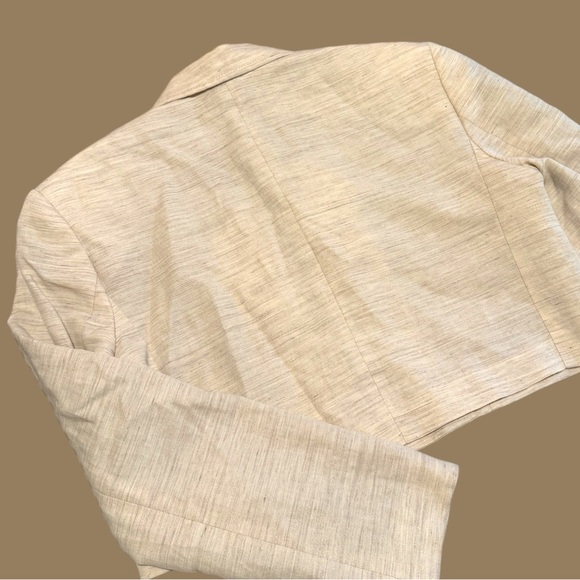 Ralph Lauren cropped linen blazer - Picture 3 of 3